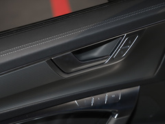奥迪A6 旅行版 2024款 Avant 先锋派 45 TFSI 臻选动感型
