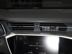 奥迪A6 旅行版 2024款 Avant 先锋派 45 TFSI 臻选动感型