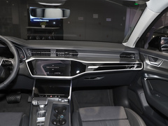 2024款 Avant 先锋派 45 TFSI 臻选动感型