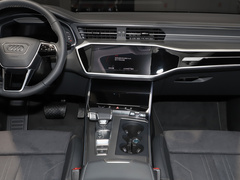2024款 Avant 先锋派 45 TFSI 臻选动感型