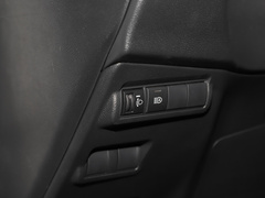 2023款 2.0L CVT领先版
