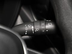 2023款 2.0L CVT领先版