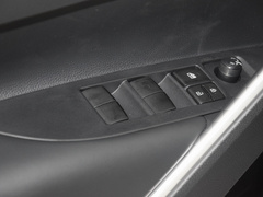 2023款 2.0L CVT领先版