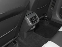 2023款 300TSI DSG尊行版