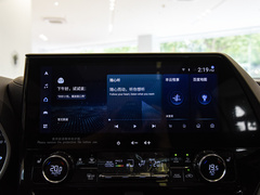 2023款 2.5L智能电混双擎两驱尊贵版 7座