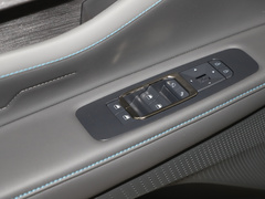 2023款 锐界L 2.0T EcoBoost E-混动两驱七座豪华型
