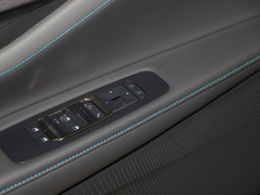 2023款 锐界L 2.0T EcoBoost E-混动两驱七座豪华型