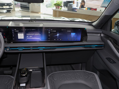 2023款 锐界L 2.0T EcoBoost E-混动两驱七座豪华型