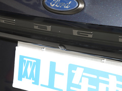2023款 锐界L 2.0T EcoBoost E-混动四驱七座至尊型