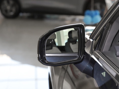 2023款 锐界L 2.0T EcoBoost E-混动四驱七座至尊型