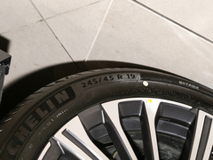 2023款 75kWh Touring