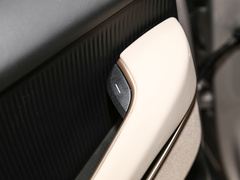 2023款 75kWh Touring