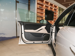 2023款 75kWh Touring
