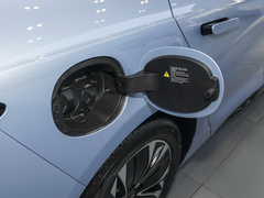 2023款 冠军版 550km 精英型