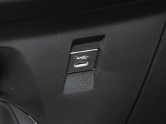 2023款 2.0L 先锋版