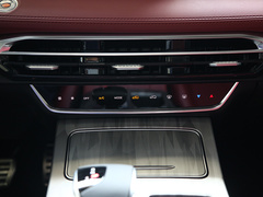 2025款 1.5T 豪华版 5座