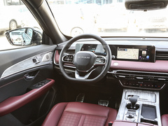 2025款 1.5T 豪华版 5座