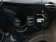 2025款 1.5T 豪华版 5座