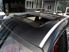 2025款 1.5T 豪华版 5座