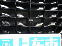 2025款 1.5T 豪华版 5座