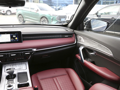 2025款 1.5T 豪华版 5座