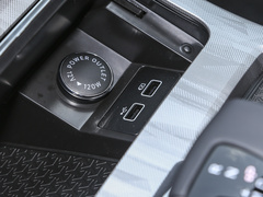 2024款 1.6T DCT超享版 5座