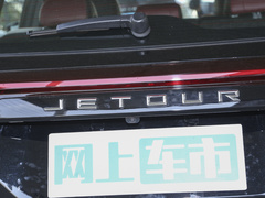 2023款 1.5T 手动自强 5座
