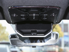 2023款 1.5T 手动自强 5座