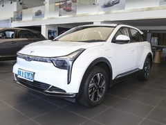 2022款 哪吒U-Ⅱ 610 尊享版