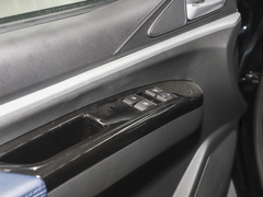 2023款 M5L 1.6L 舒适型 9座