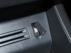 2023款  M5L 1.6L 豪华型 7座
