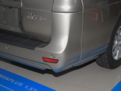 2023款  M5L 1.6L 豪华型 7座