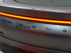 2023款 P7i 610 鹏翼性能版