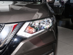 2022款 改款 2.0L 两驱智联舒享版
