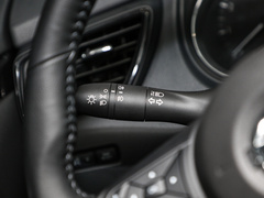 2022款 改款 2.0L 两驱智联舒享版
