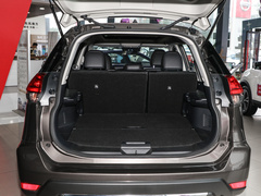2022款 改款 2.0L 两驱智联舒享版