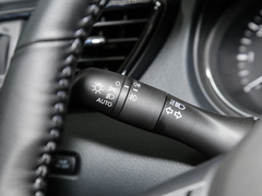 2022款 改款 2.0L 两驱智联臻享版
