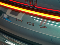 2023款 2.0T 自动Trophy+激擎耀世版