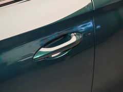 2023款 2.0T 自动Trophy+激擎耀世版