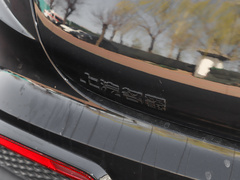 2023款 2.0T 自动Trophy+激擎耀世版