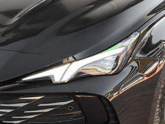 2023款 2.0T 自动Trophy+激擎耀世版
