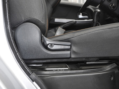 2023款 六座1.6L 手动基本型 