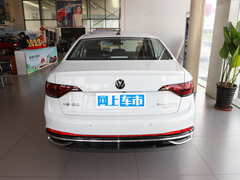 2023款 300TSI DSG超越版 