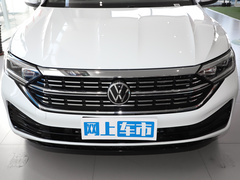 2023款 300TSI DSG超越版 