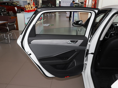 2023款 300TSI DSG超越版 
