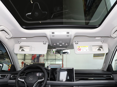 2023款 300TSI DSG超越版 