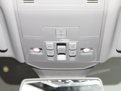2023款 300TSI DSG超越版 