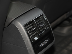 2023款 300TSI DSG超越版 