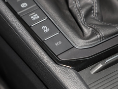 2023款 300TSI DSG超越版 