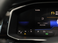 2023款 300TSI DSG超越版 